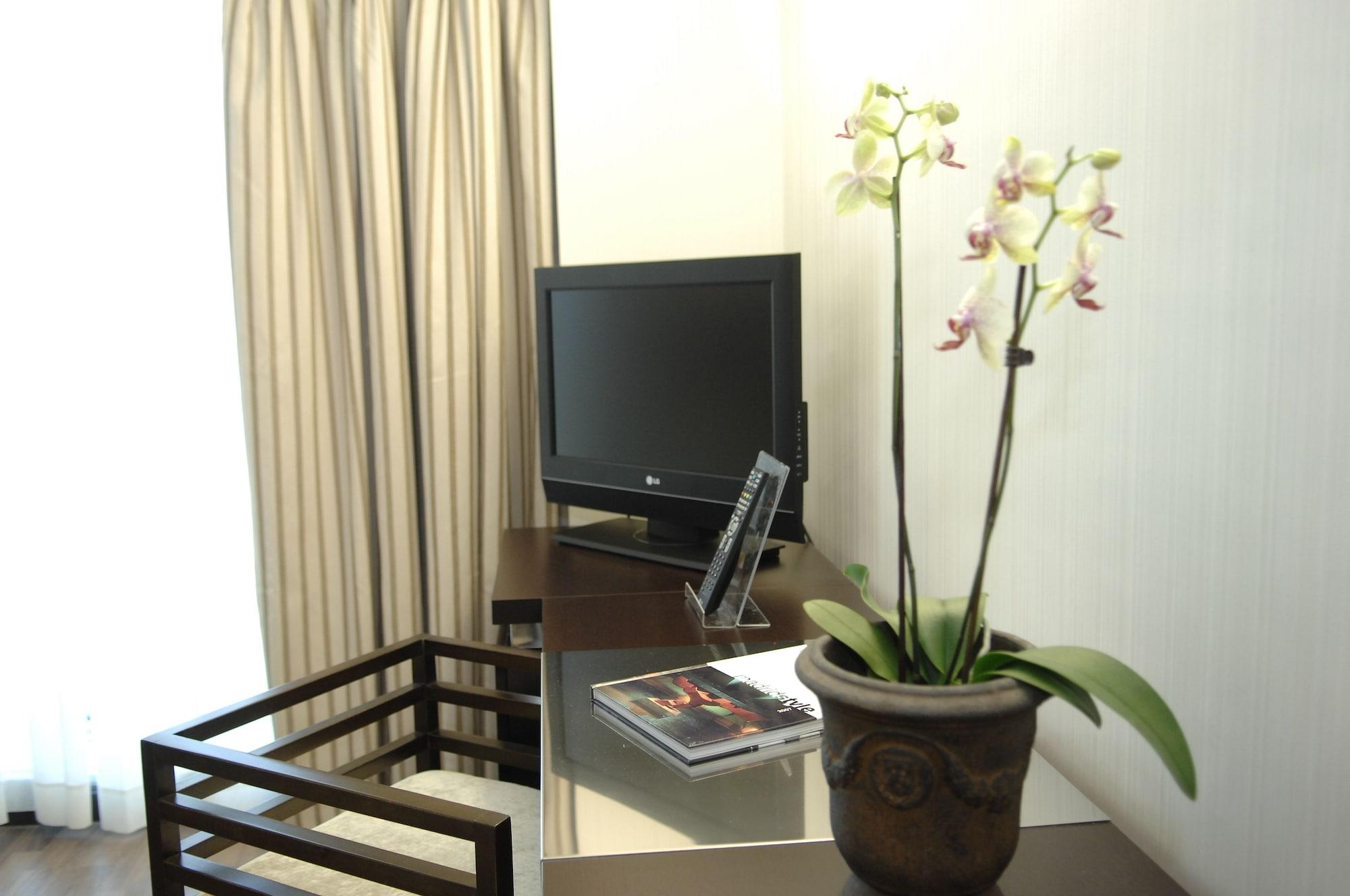 Asset Torrejon 4*